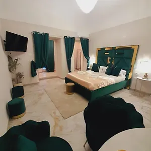 https://fuoco-delletna-catania.catania-hotels.net